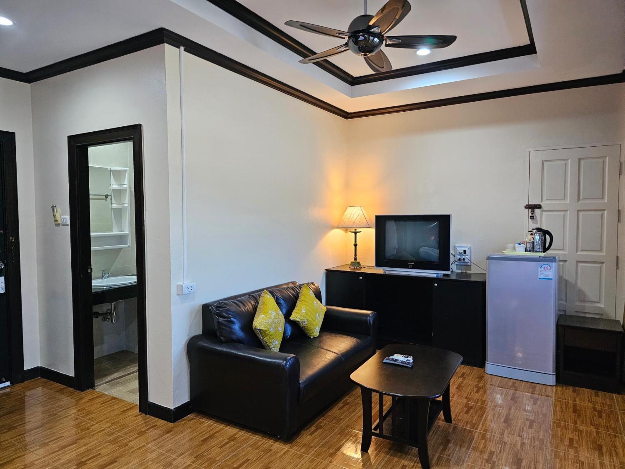 Nanai 2 Residence Patong Phuket Экстерьер фото