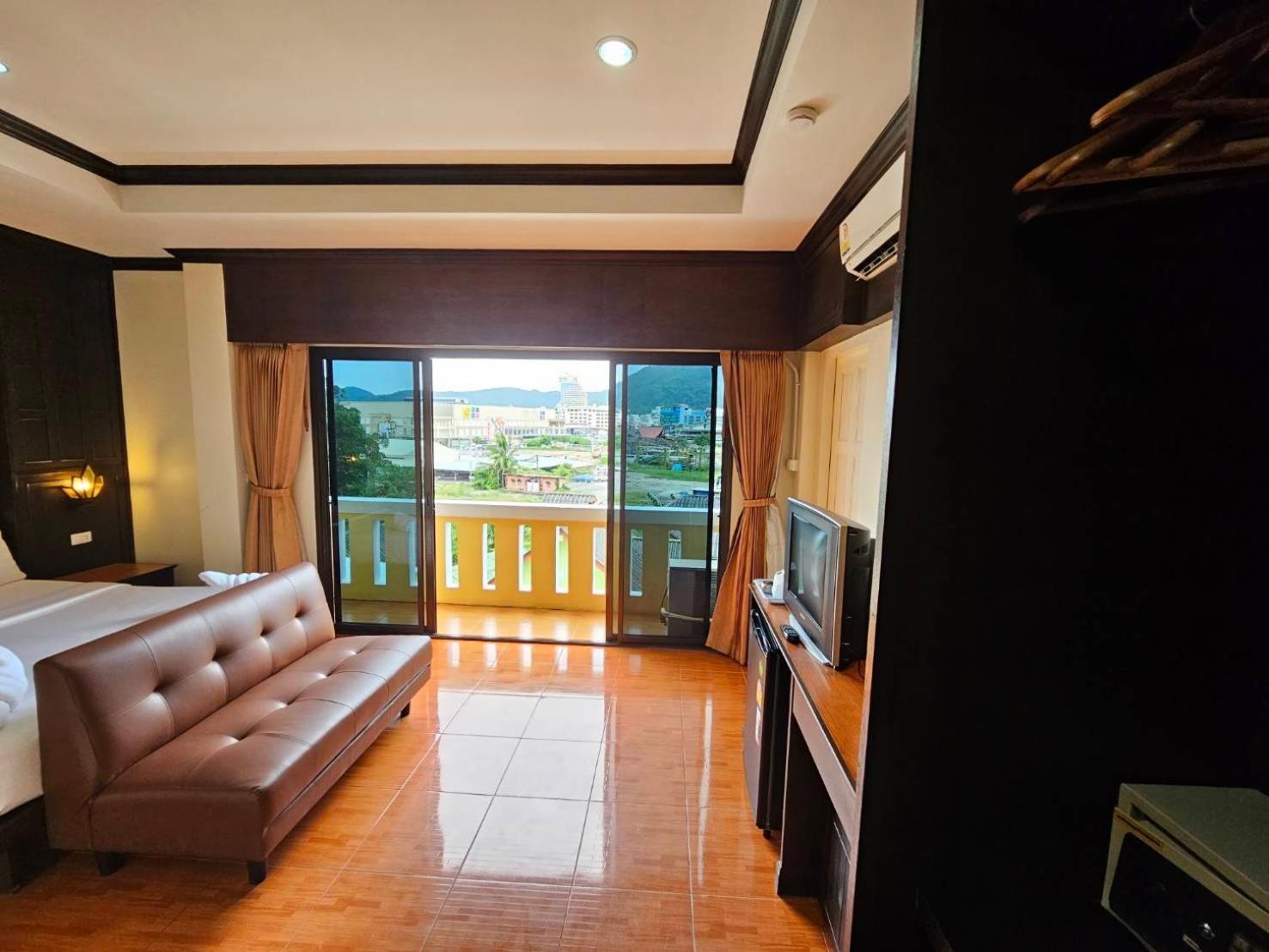 Nanai 2 Residence Patong Phuket Экстерьер фото