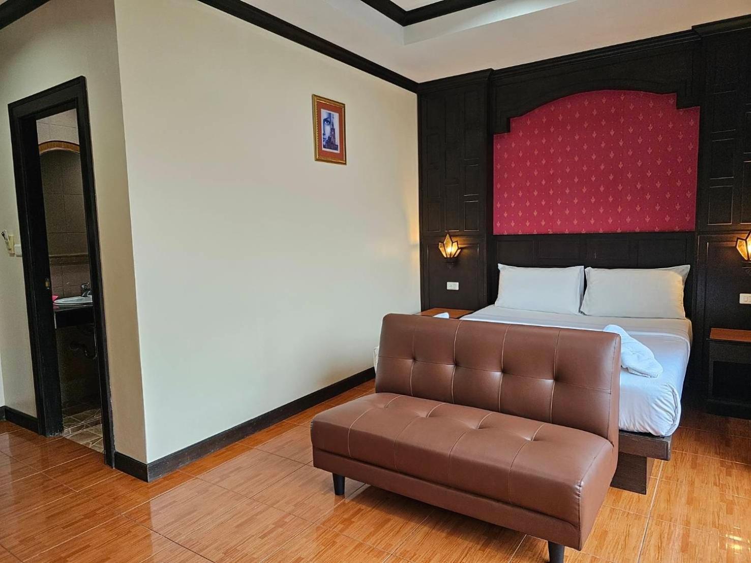 Nanai 2 Residence Patong Phuket Экстерьер фото